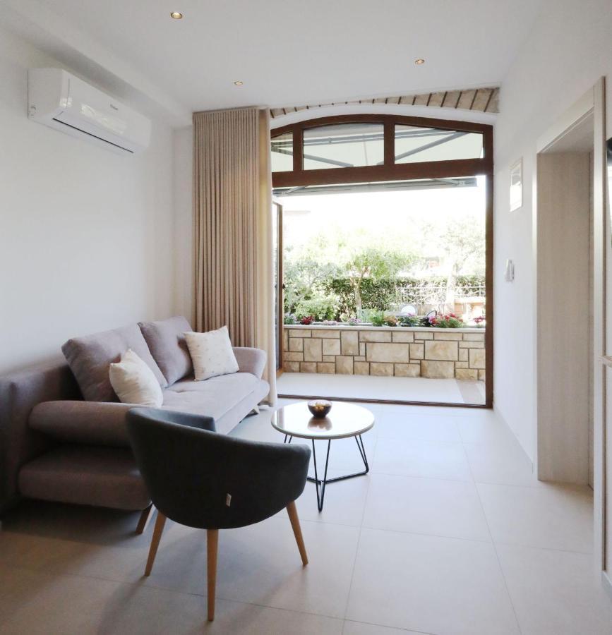Apartments Maestral Медулин Экстерьер фото