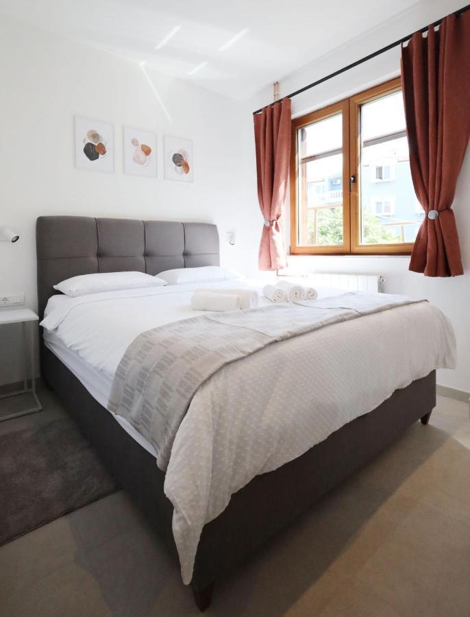 Apartments Maestral Медулин Экстерьер фото
